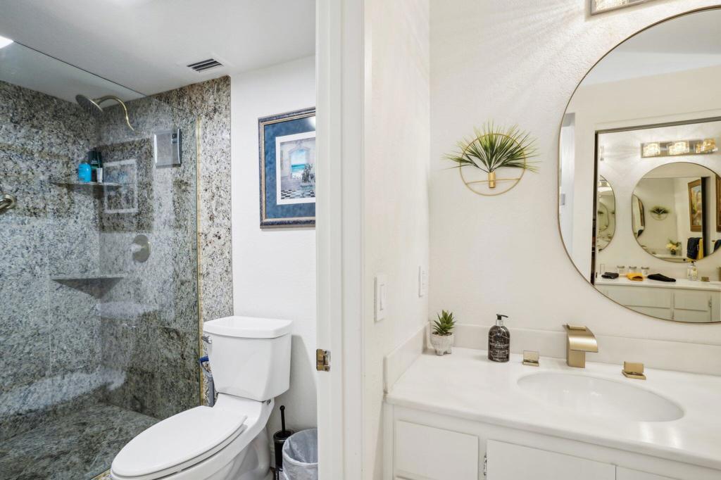 77700 Woodhaven Drive N