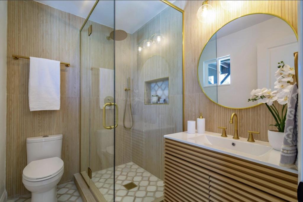 77105 Michigan Drive