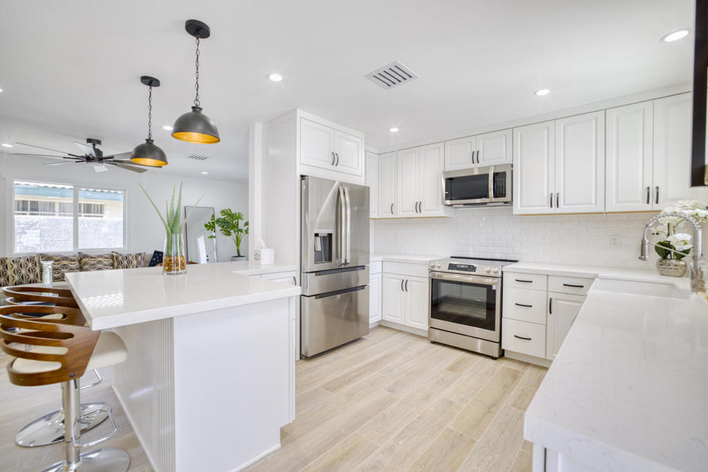 53790 Avenida Montezuma