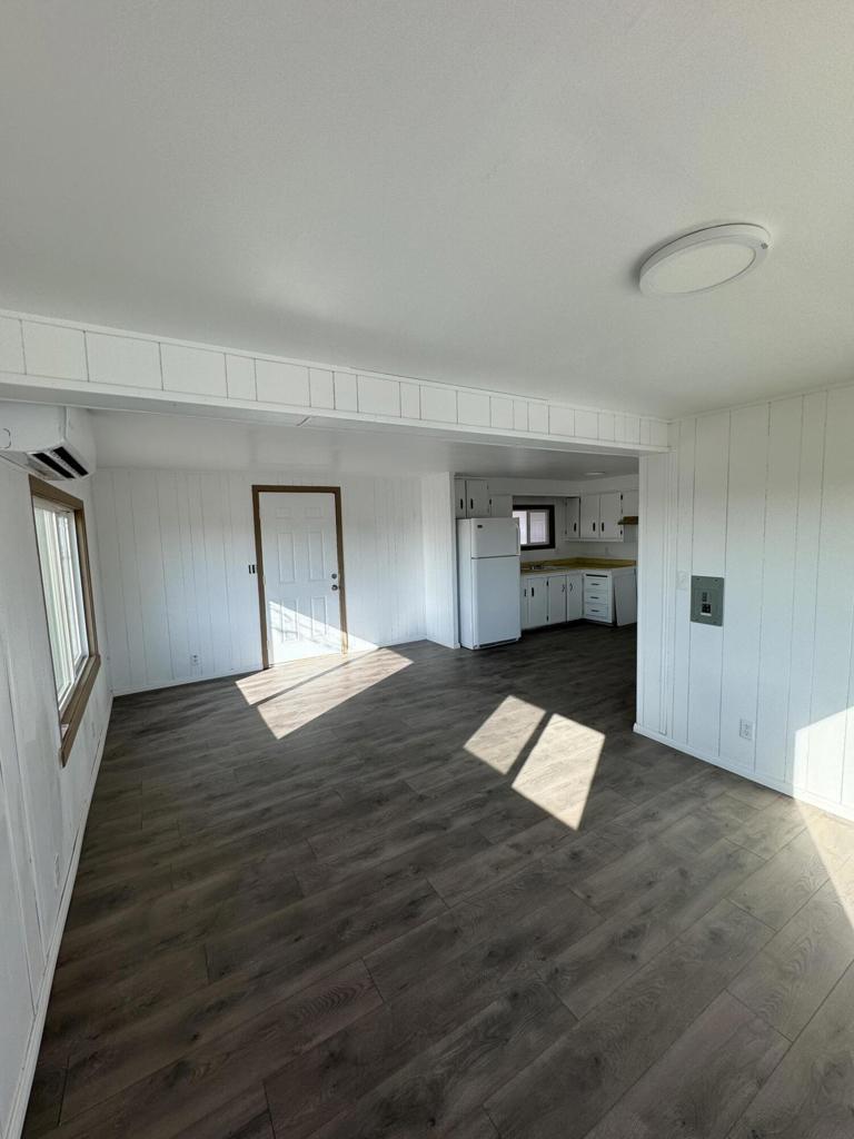 880 Friendship Avenue