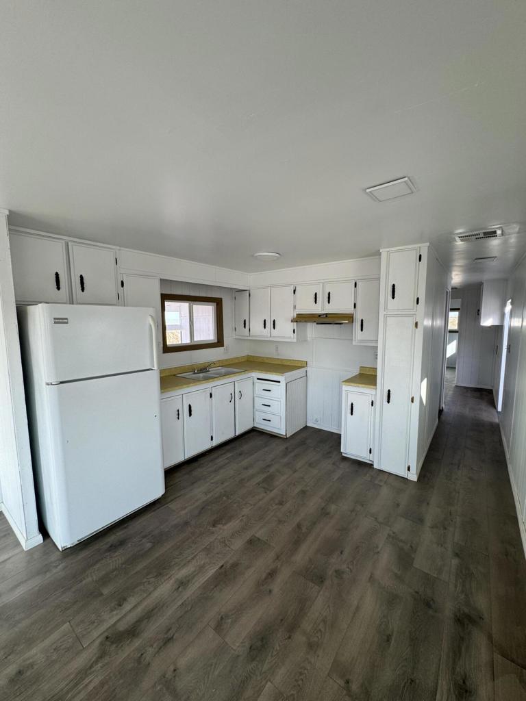 880 Friendship Avenue