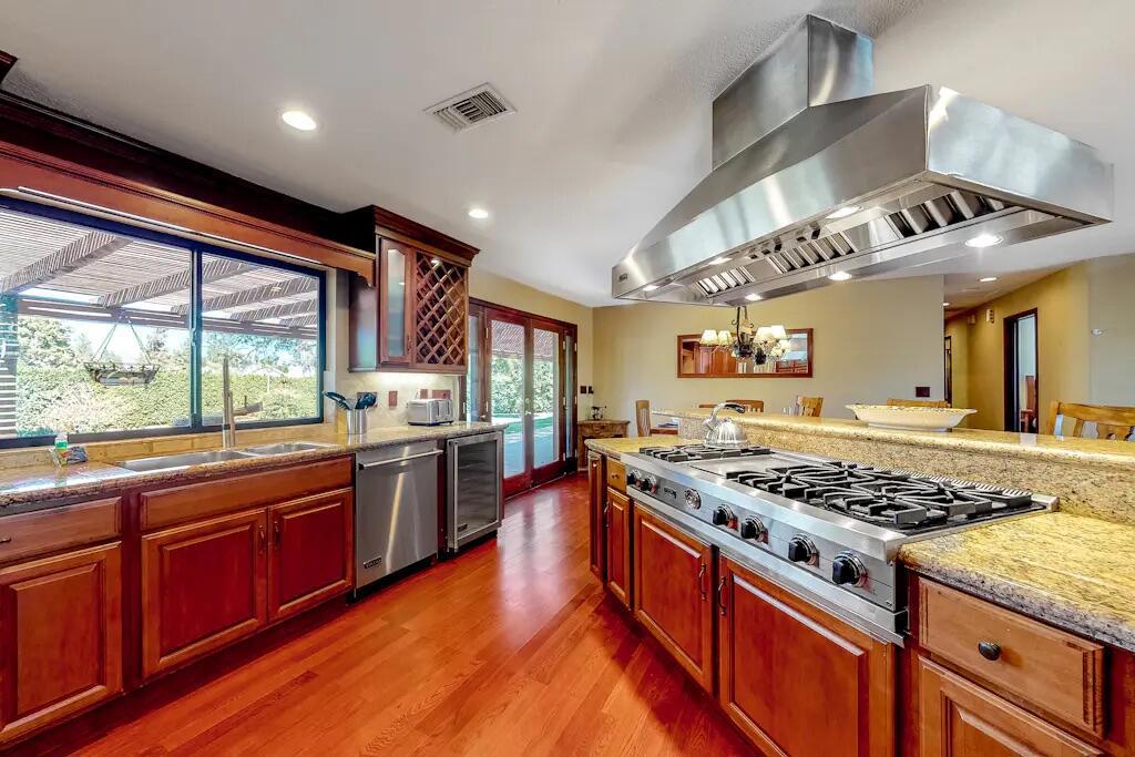 82562 Doolittle Drive