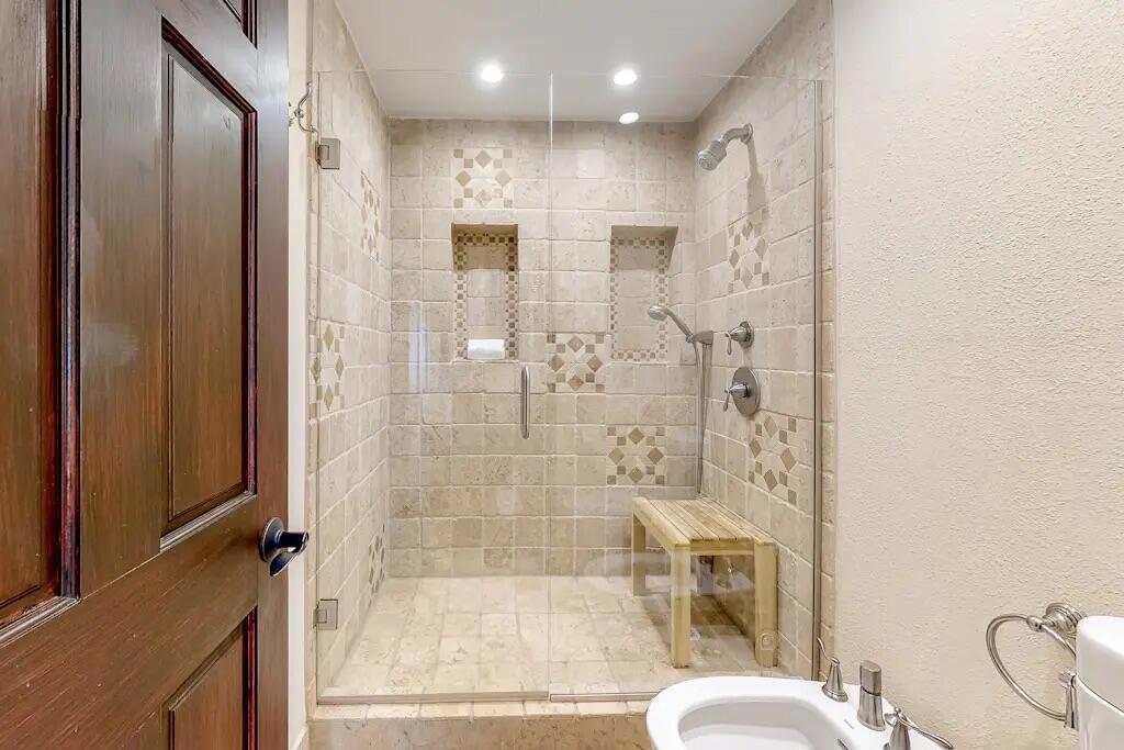 82562 Doolittle Drive