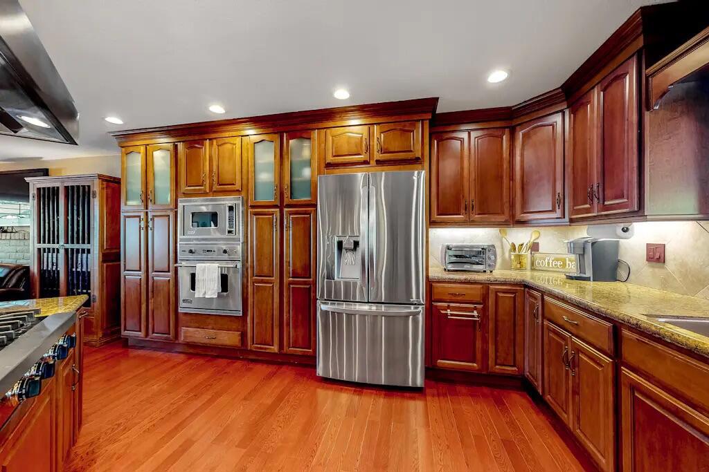 82562 Doolittle Drive