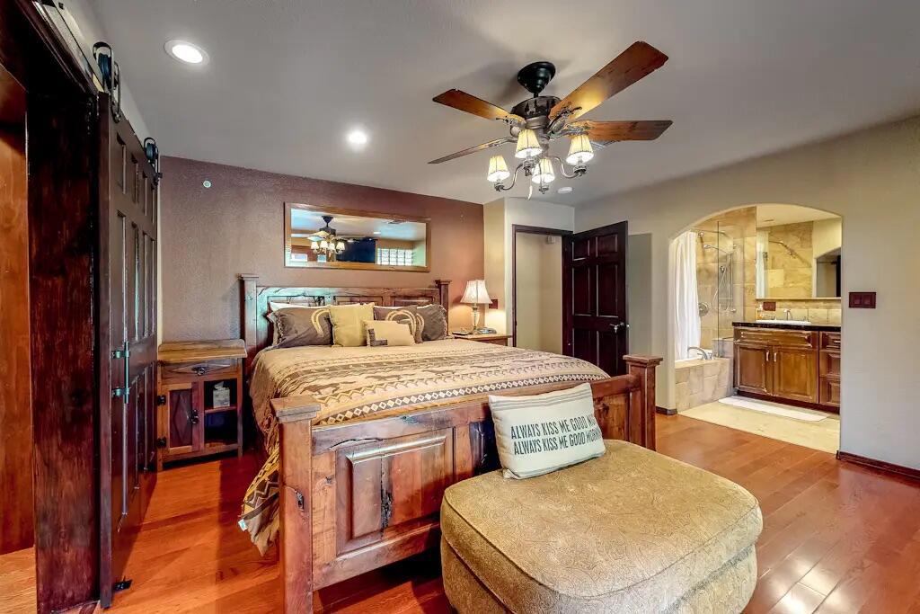 82562 Doolittle Drive