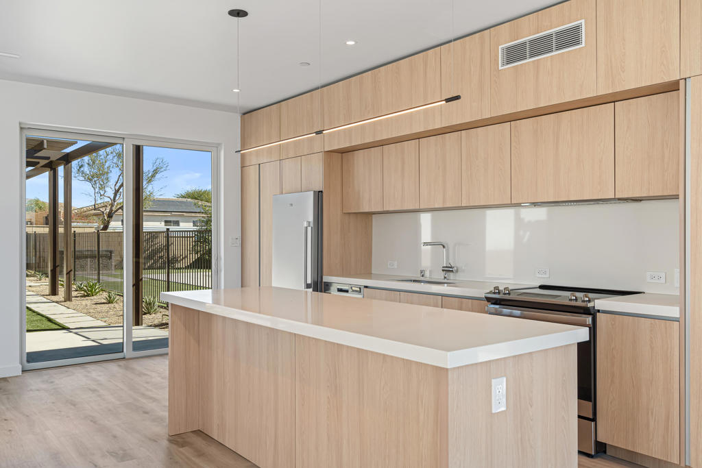 13848 Scenic Crest Circle