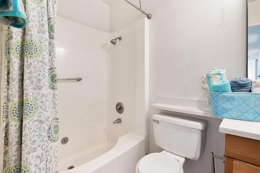 43045 Delaware Street