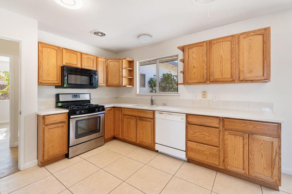 43045 Delaware Street