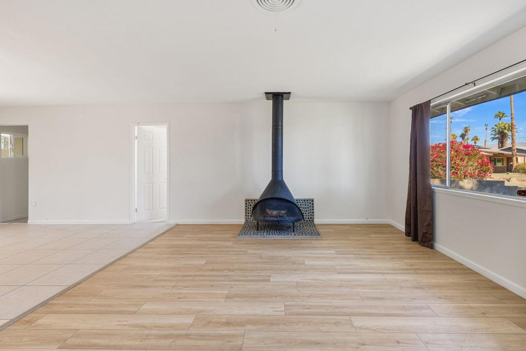 43045 Delaware Street