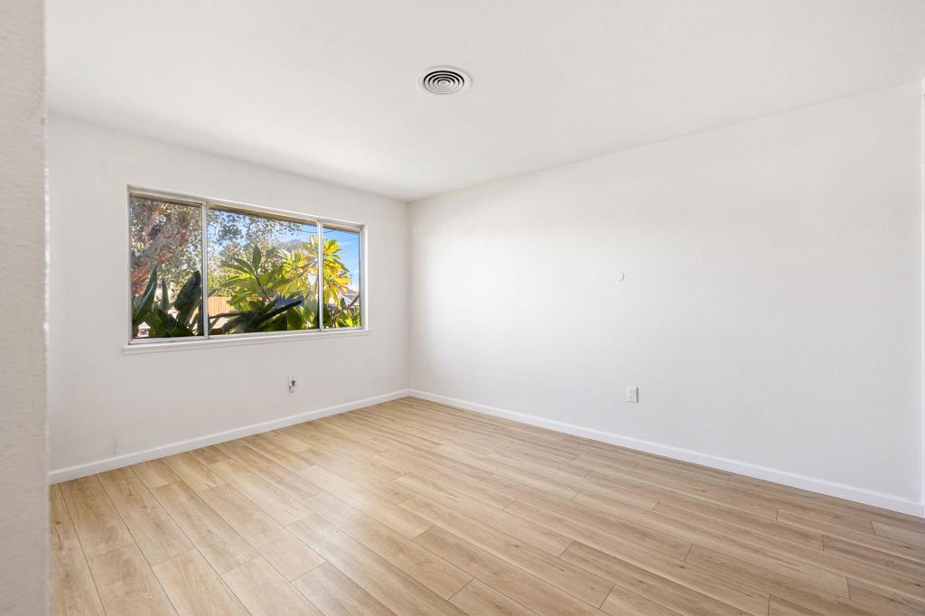 43045 Delaware Street