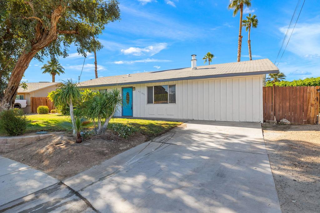 43045 Delaware Street