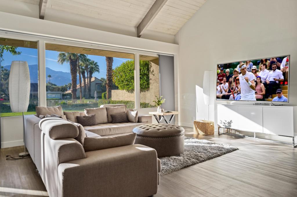 132 Desert West Drive
