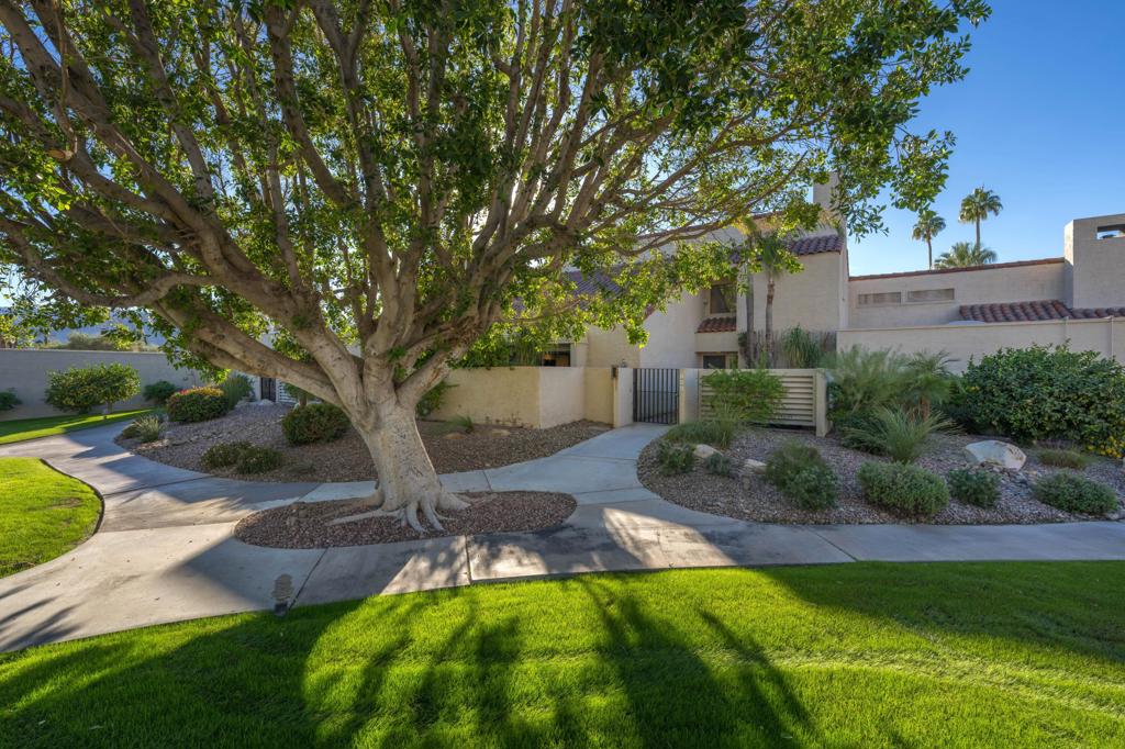 132 Desert West Drive