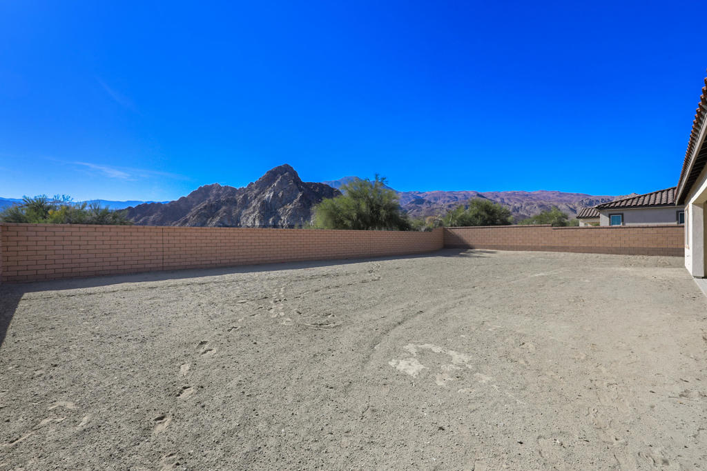 80 351 Segovia View Way