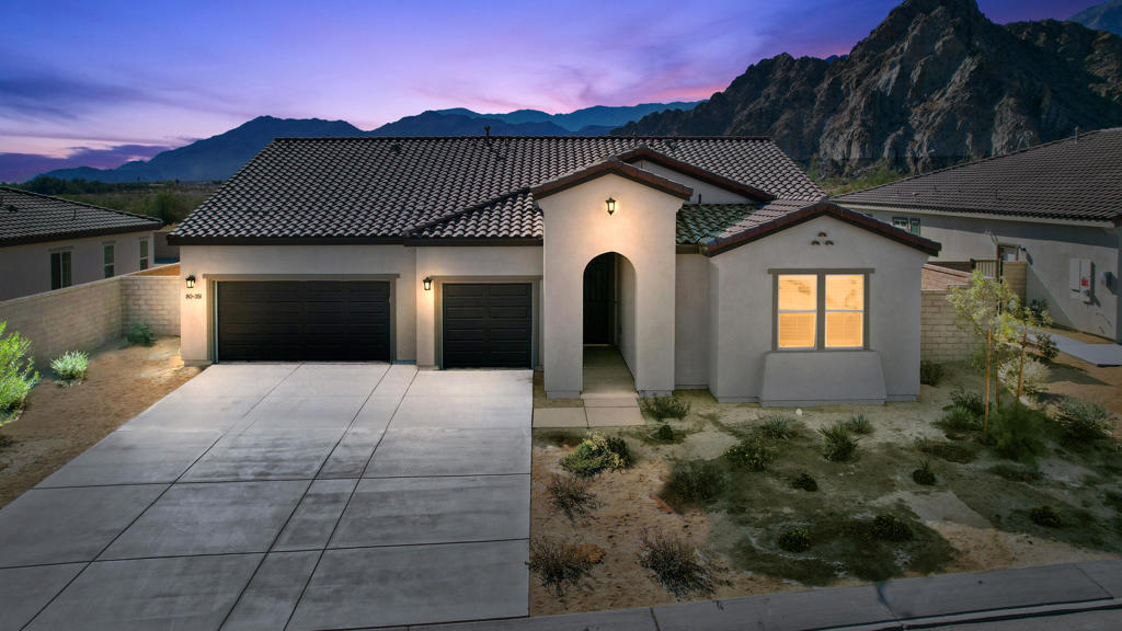 80 351 Segovia View Way