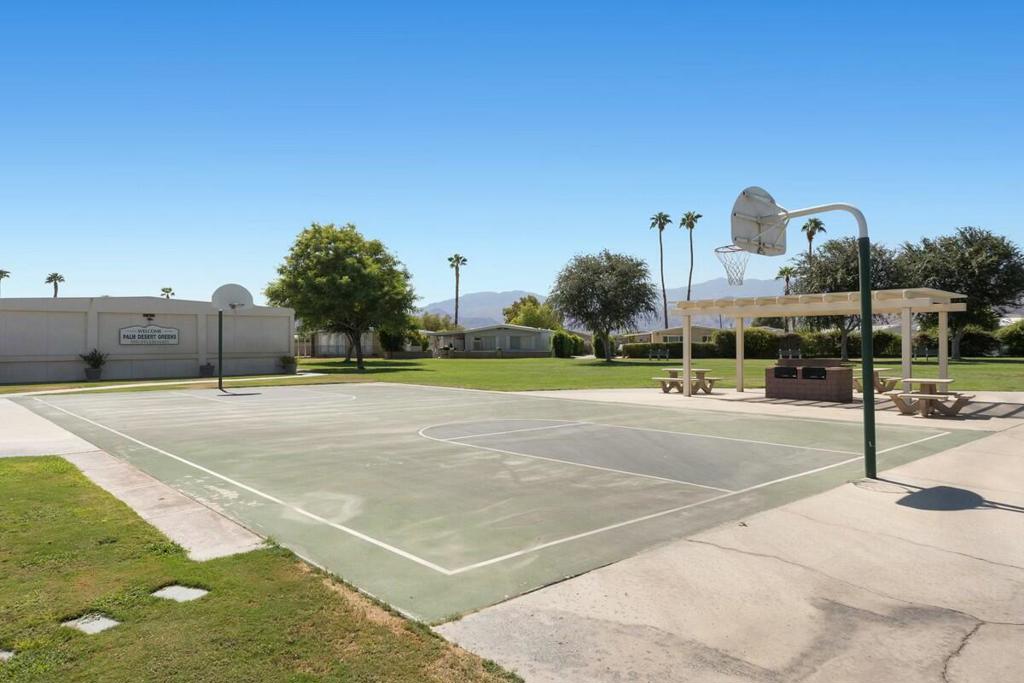 73310 Indian Creek Way