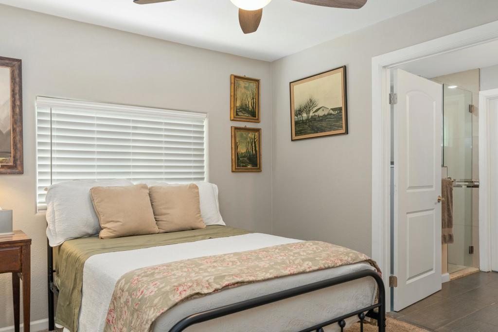 73310 Indian Creek Way