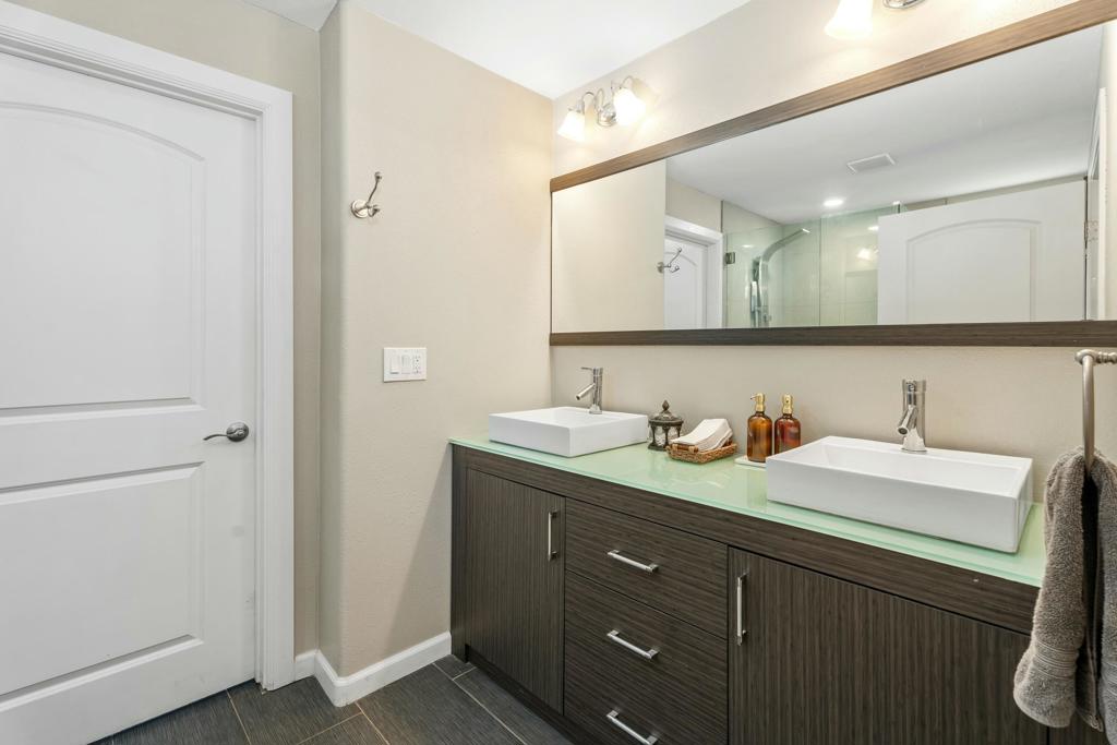 73310 Indian Creek Way