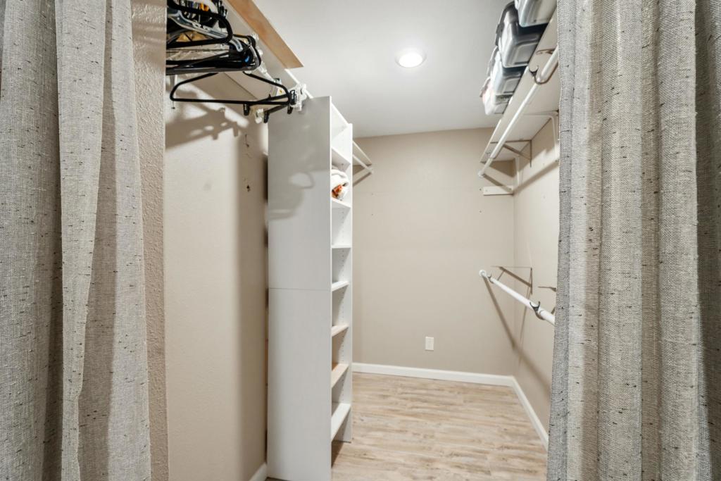 73310 Indian Creek Way