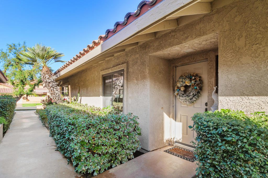 77743 Woodhaven Drive S