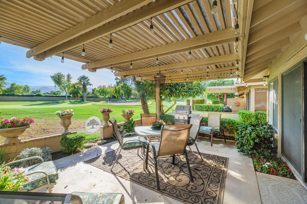 77743 Woodhaven Drive S