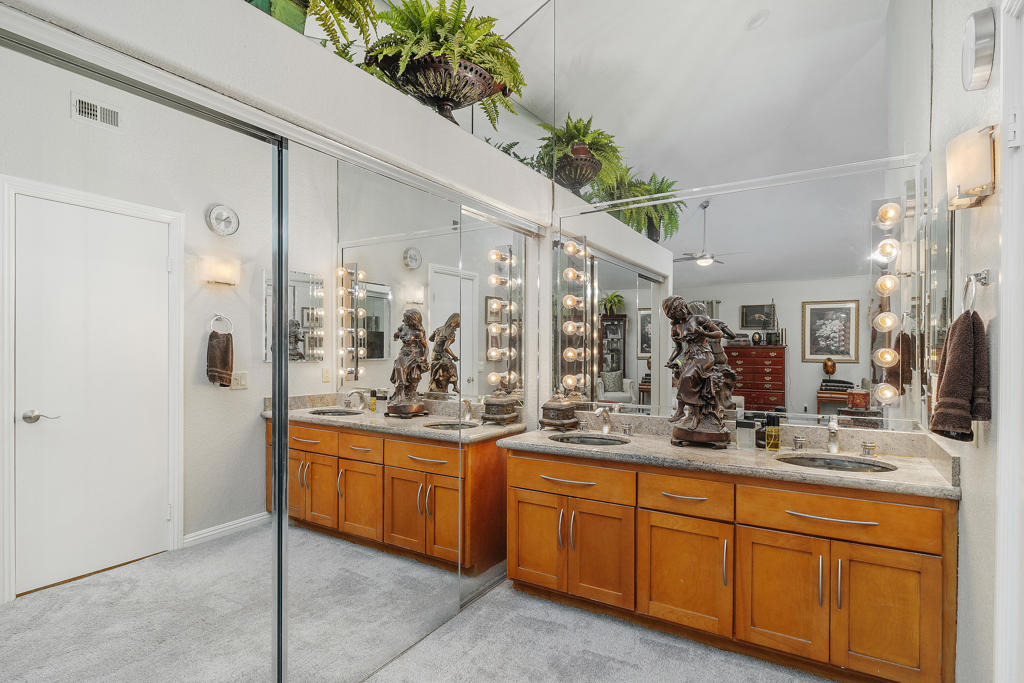 77743 Woodhaven Drive S