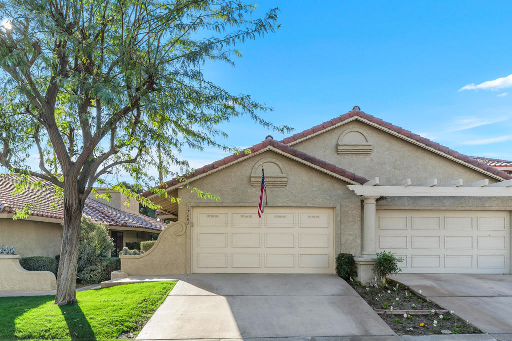 77601 Woodhaven Drive N