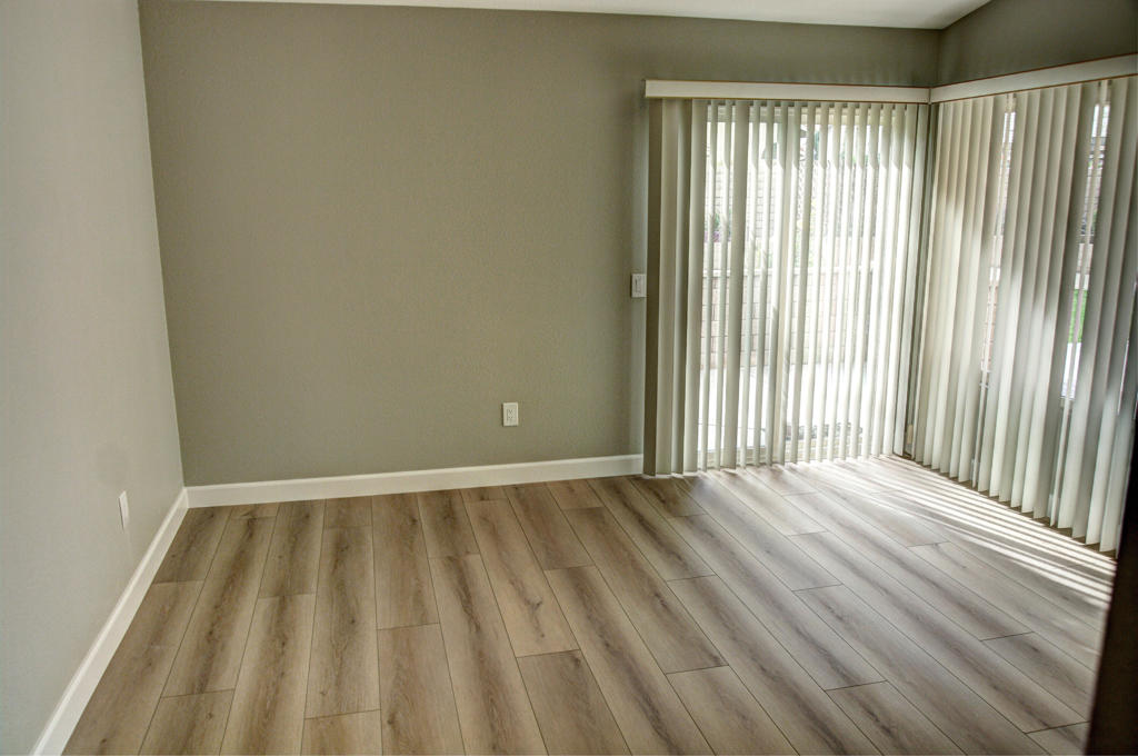 78755 W Harland Drive