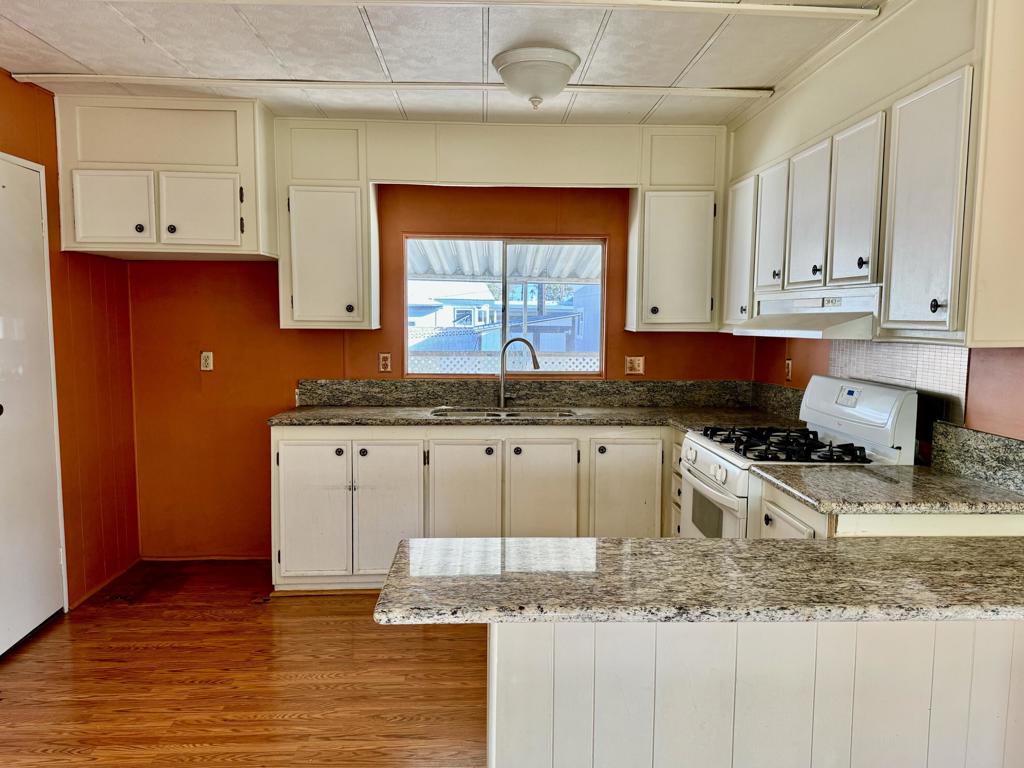 32700 Saint Andrews Drive