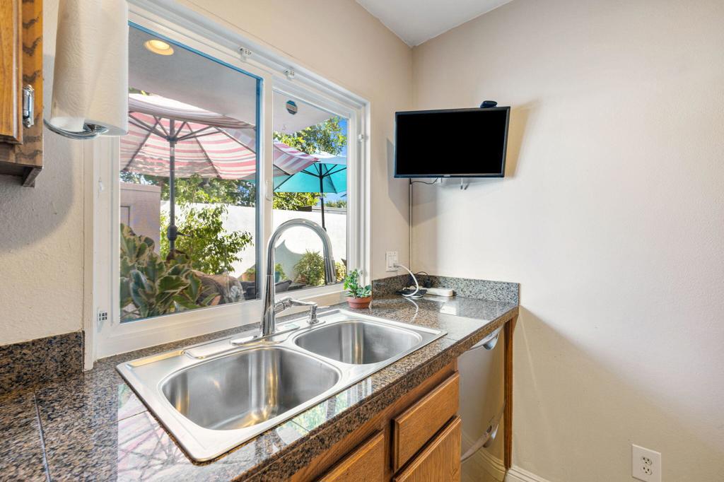 48816 Desert Flower Drive