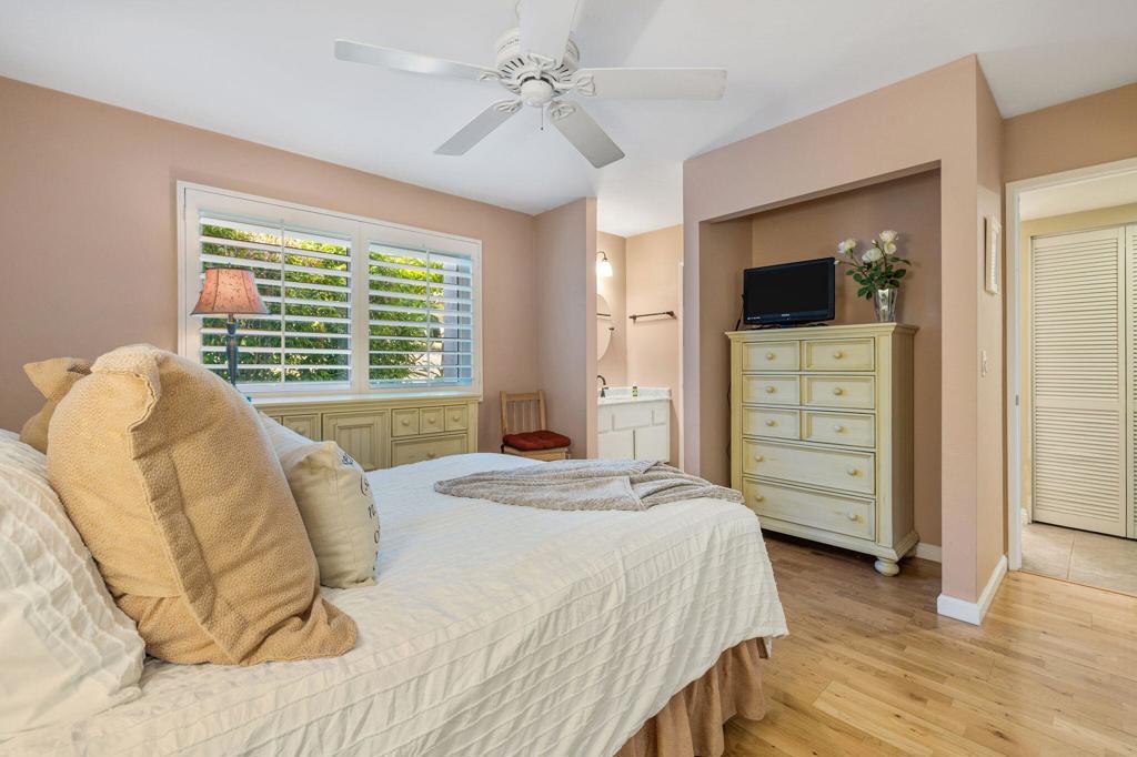 48816 Desert Flower Drive