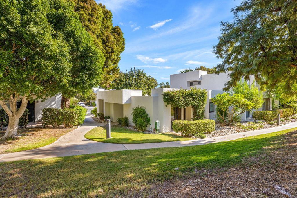 48816 Desert Flower Drive