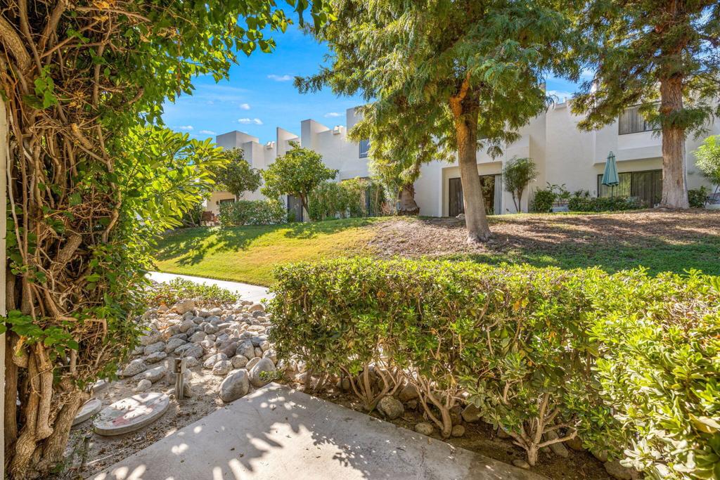 48816 Desert Flower Drive