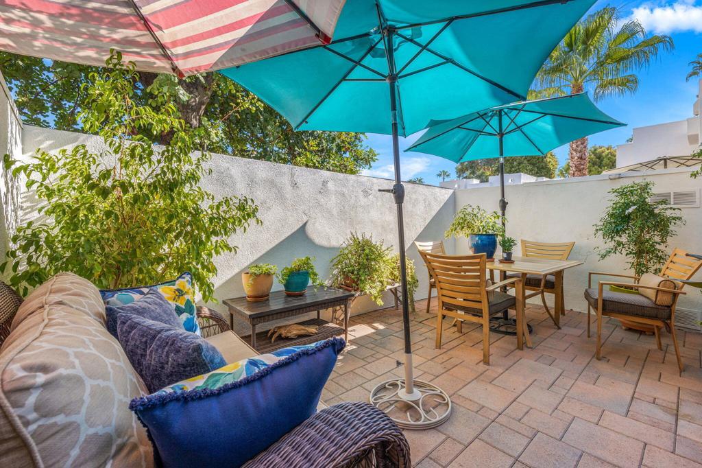 48816 Desert Flower Drive