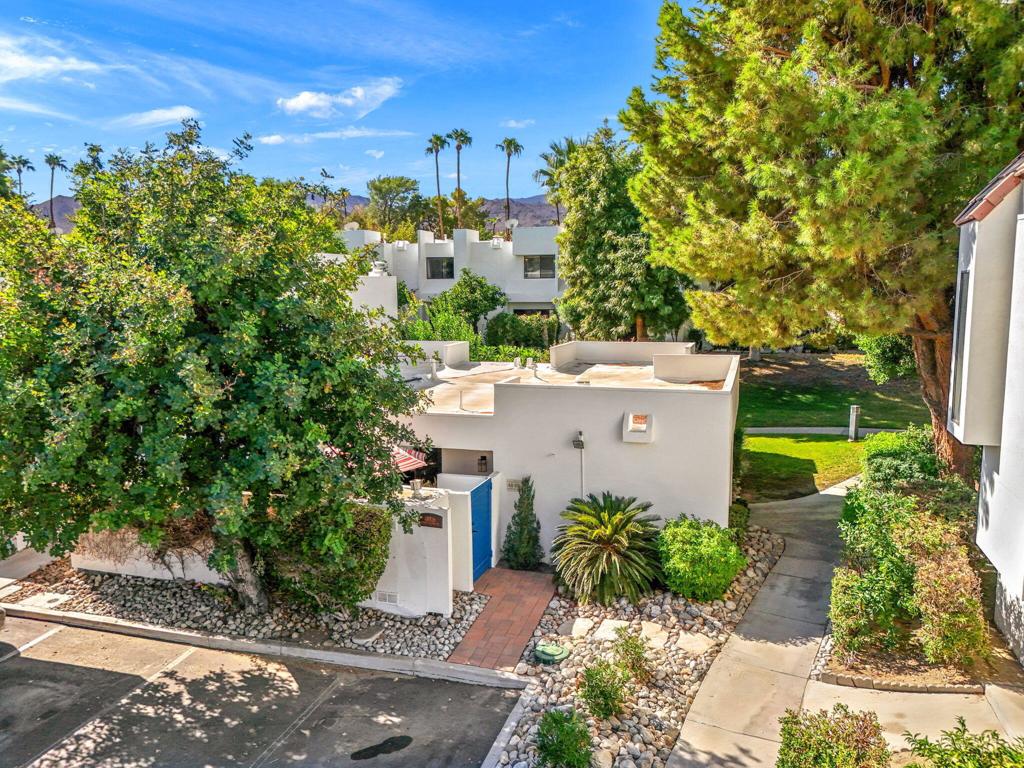 48816 Desert Flower Drive