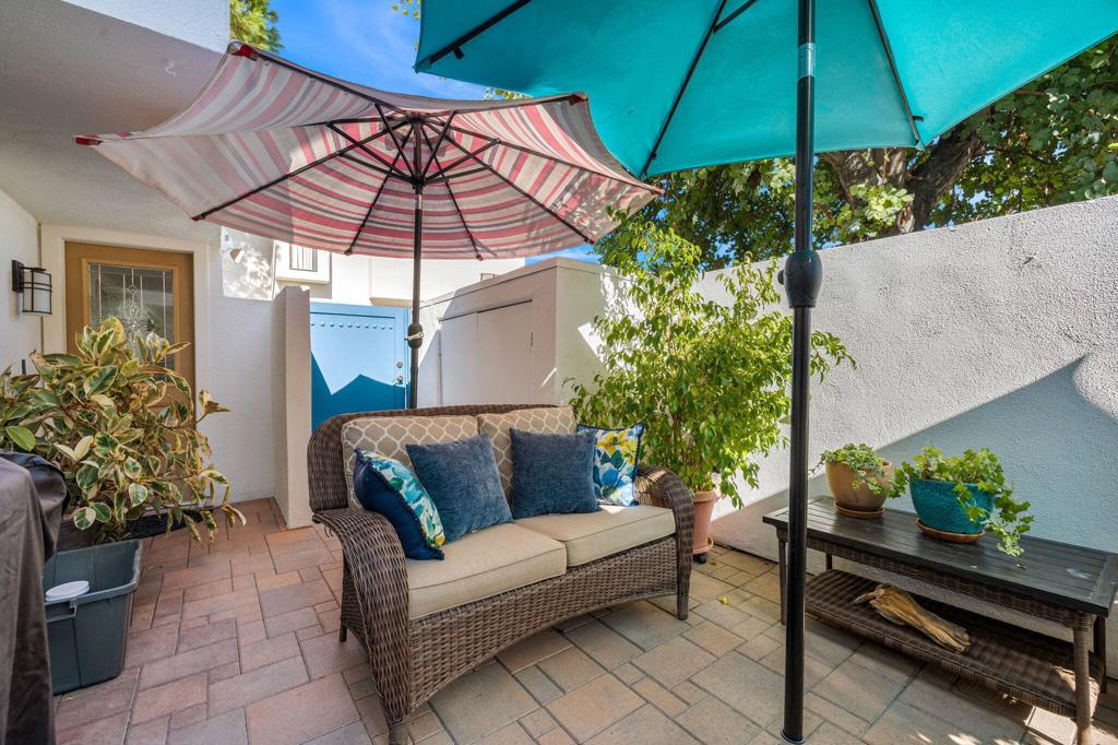 48816 Desert Flower Drive