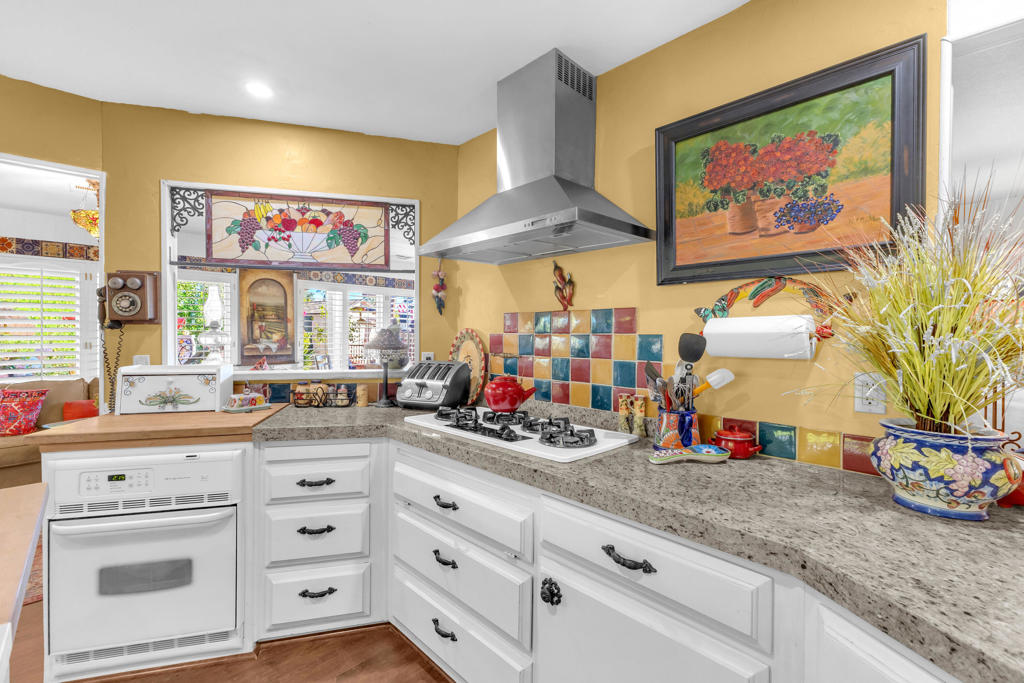 42535 Tungsten Place