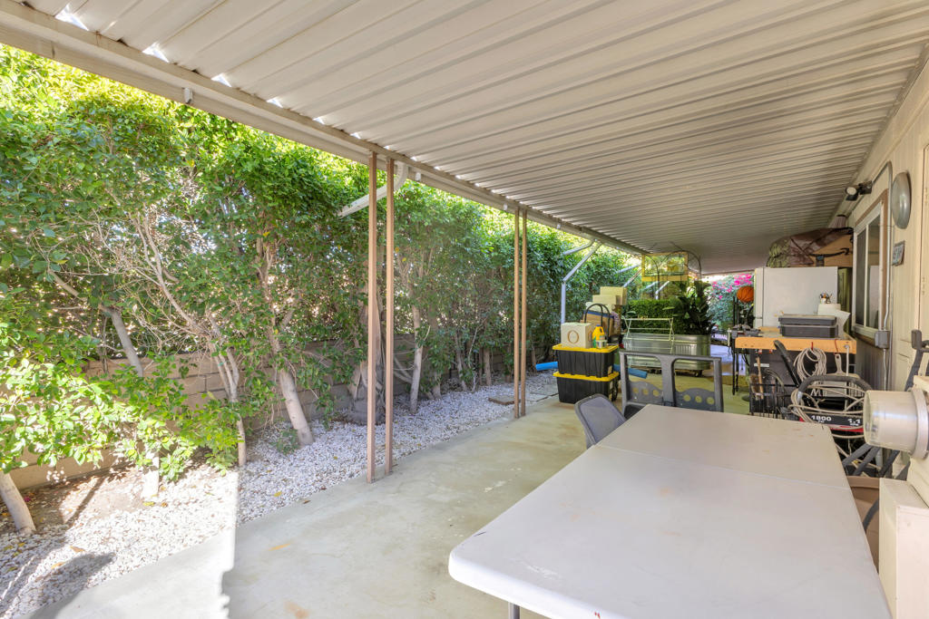 42535 Tungsten Place