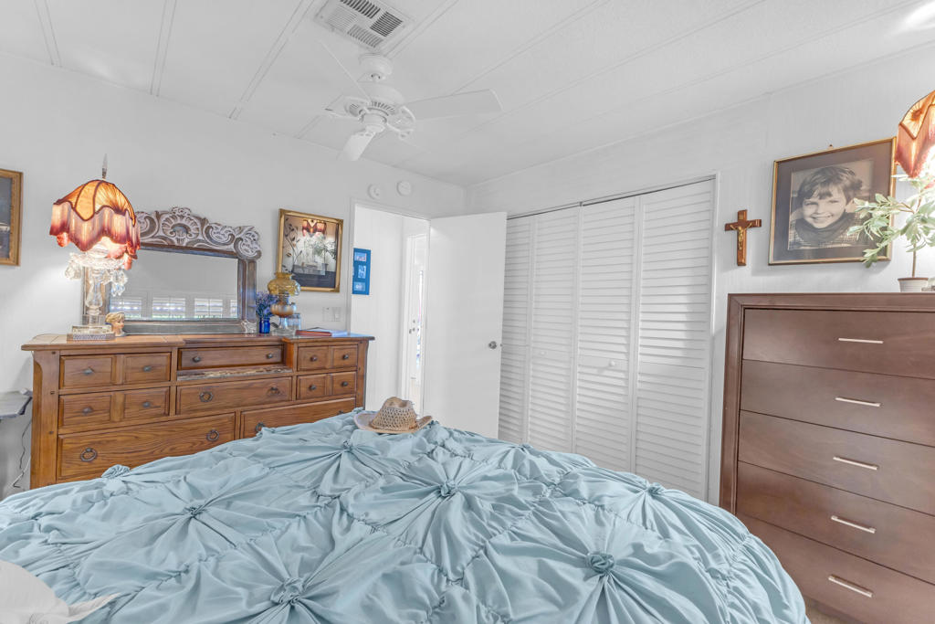 42535 Tungsten Place