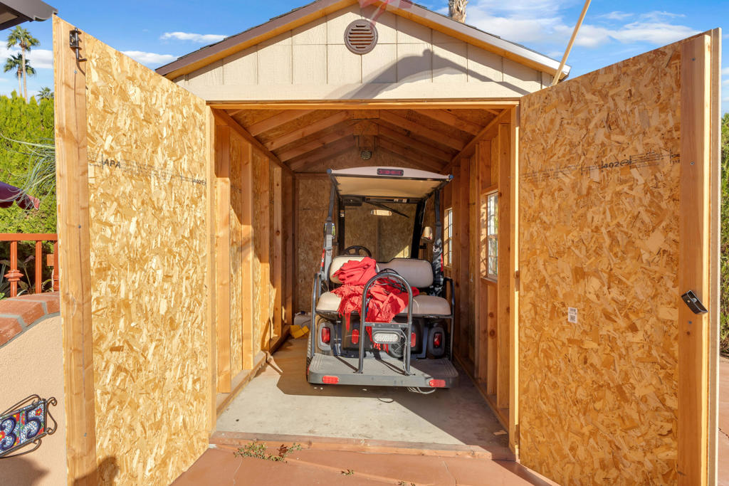 42535 Tungsten Place