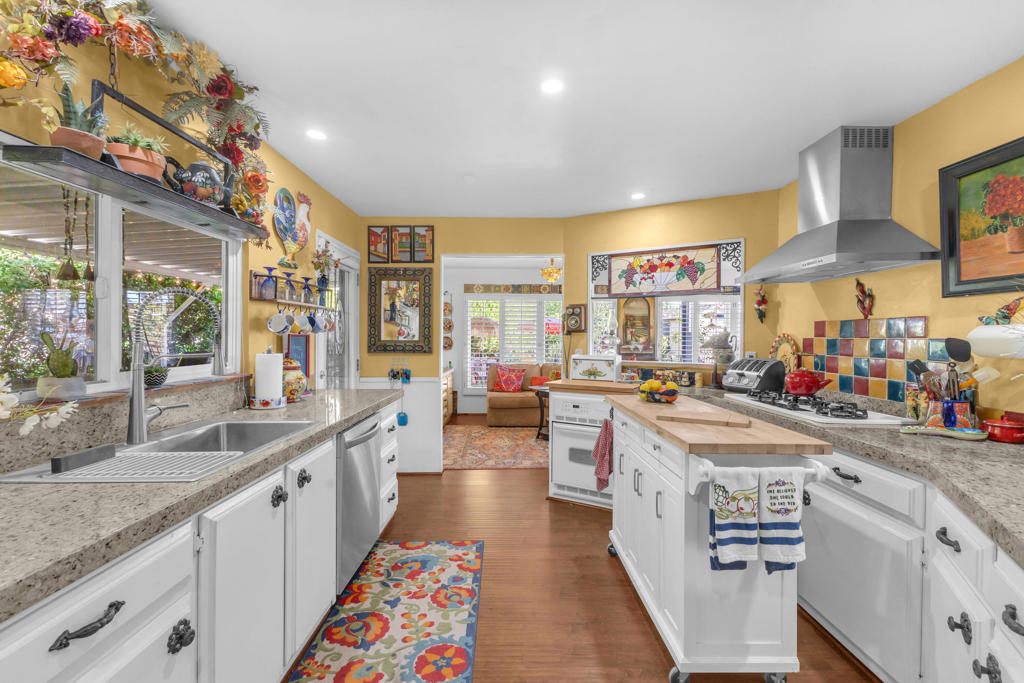 42535 Tungsten Place