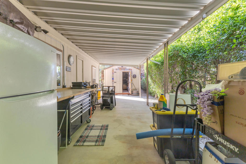 42535 Tungsten Place