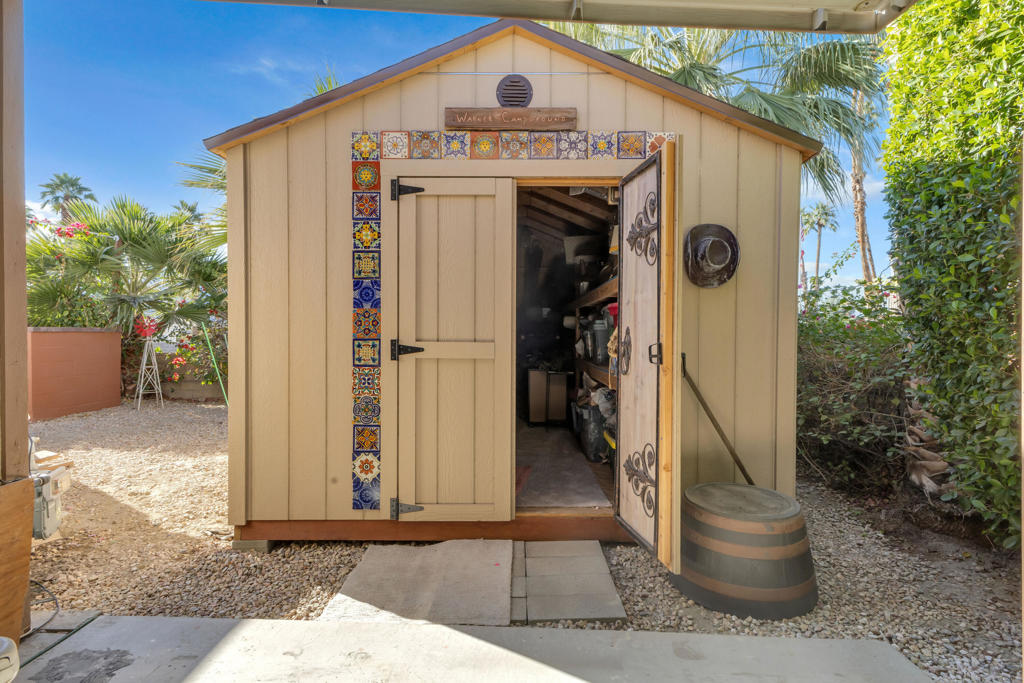 42535 Tungsten Place