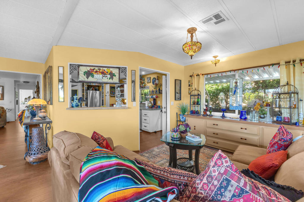 42535 Tungsten Place