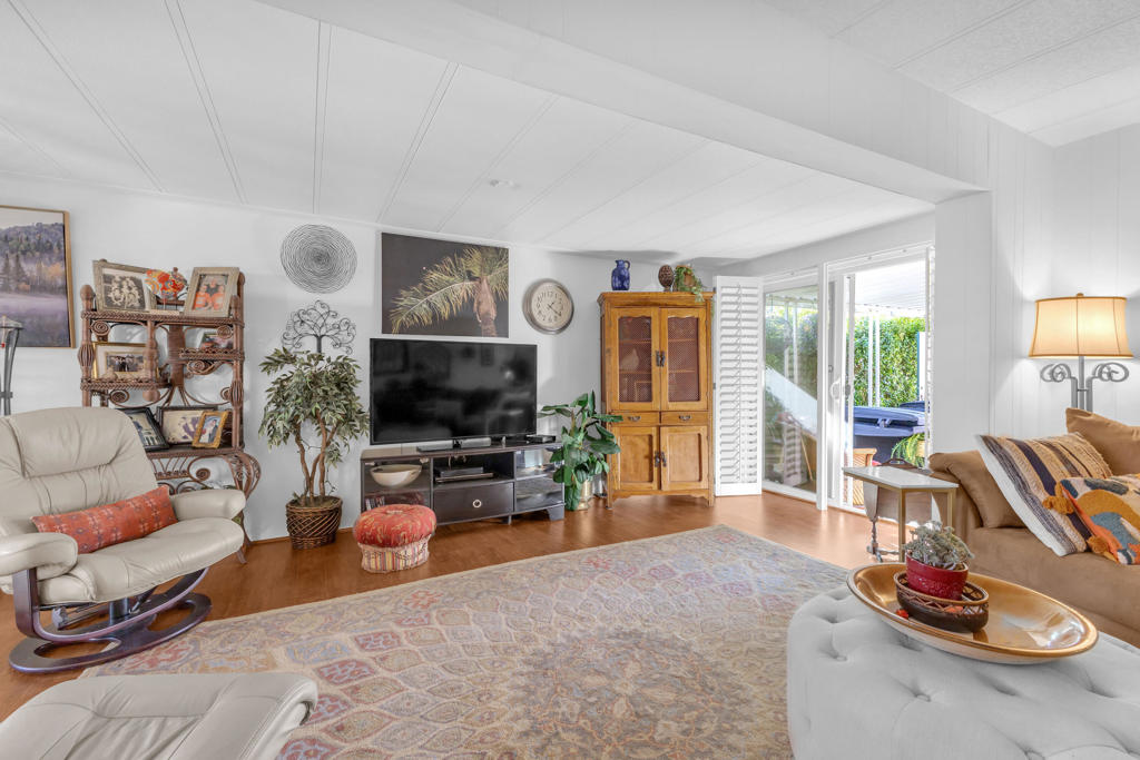 42535 Tungsten Place