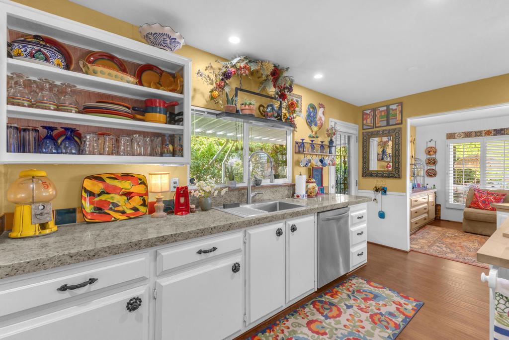 42535 Tungsten Place