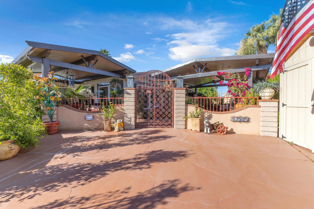 42535 Tungsten Place