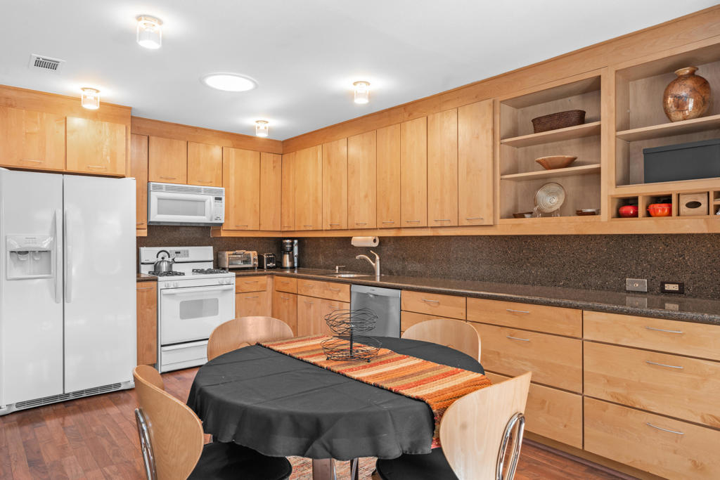 73072 Helen Moody Lane