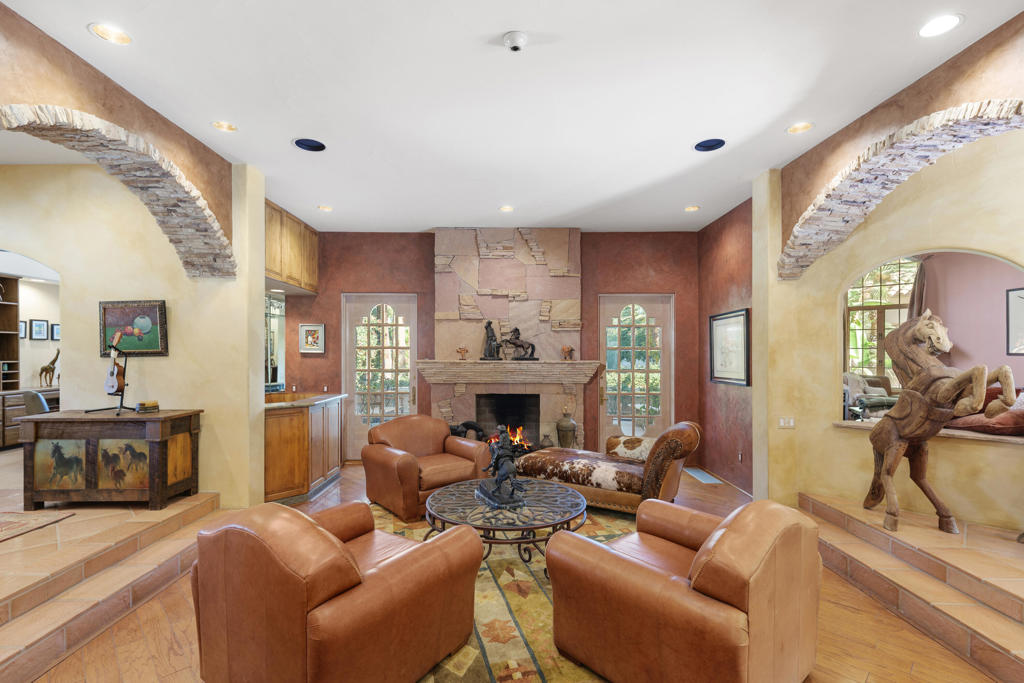 40650 Desert Creek Lane Lane