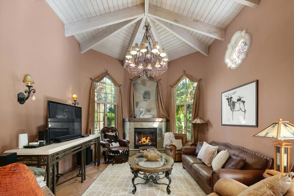 40650 Desert Creek Lane Lane